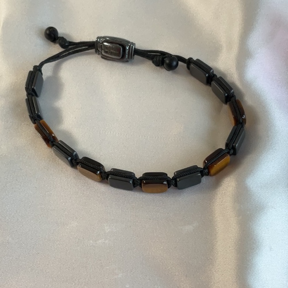Onyx and tiger eye bracelet